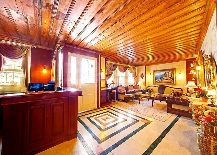 ホテル ディルハヤットゥ カルファ イスタンブール