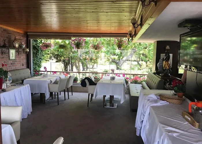 ホテル ディルハヤットゥ カルファ 2*