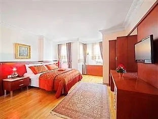 第哈瓦特卡尔法酒店 2*